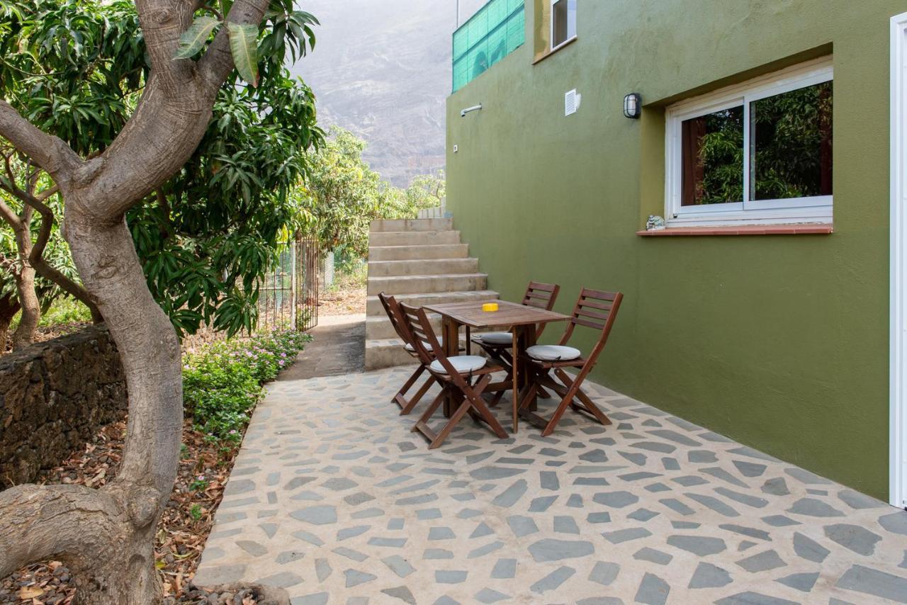 Apartments On An Organic Farm By The Coast, Frontera Exterior photo